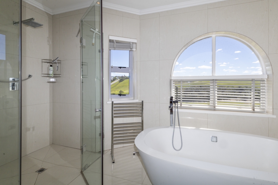 4 Bedroom Property for Sale in West Beach Eastern Cape